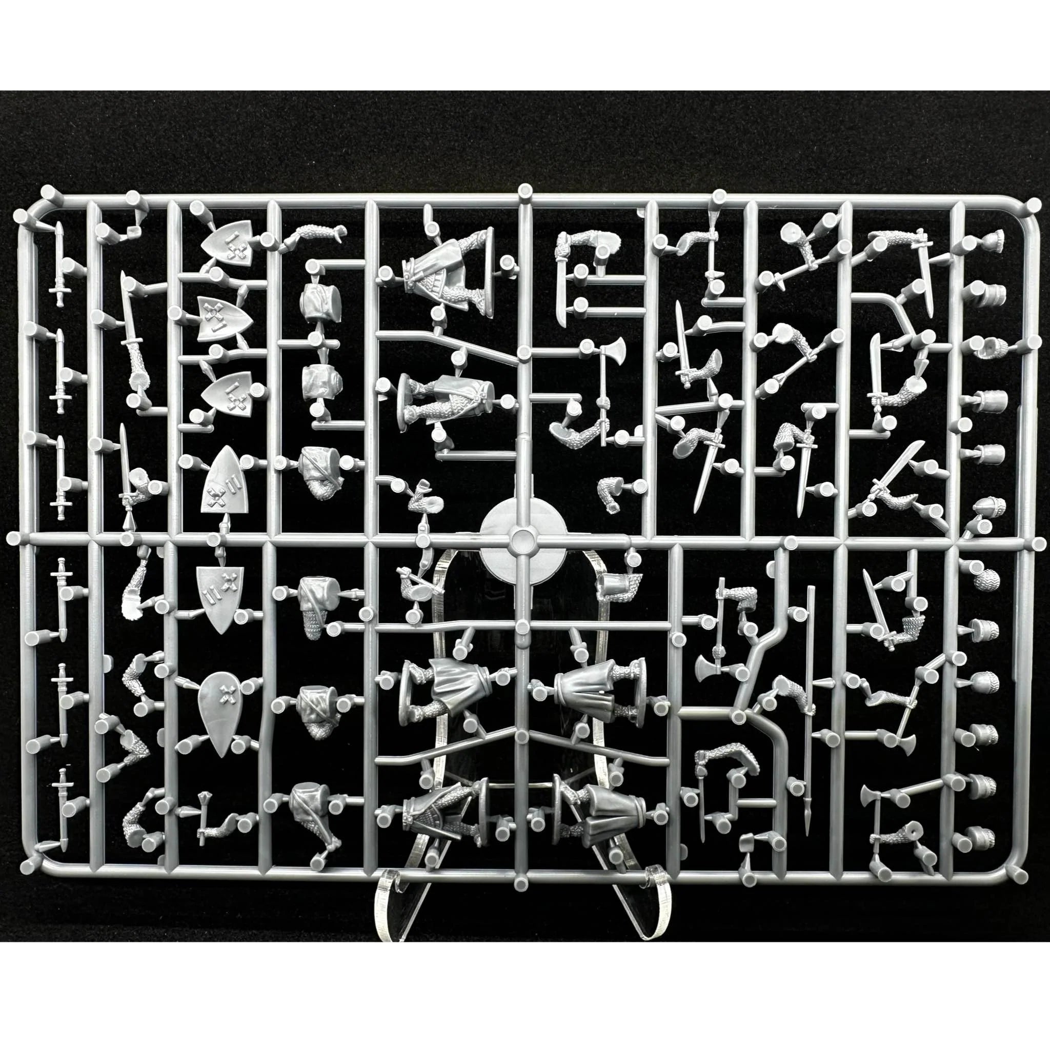 Wargames Atlantic The Barons' War 28mm Foot Knights (1150 - 1320) - WAAAC001
