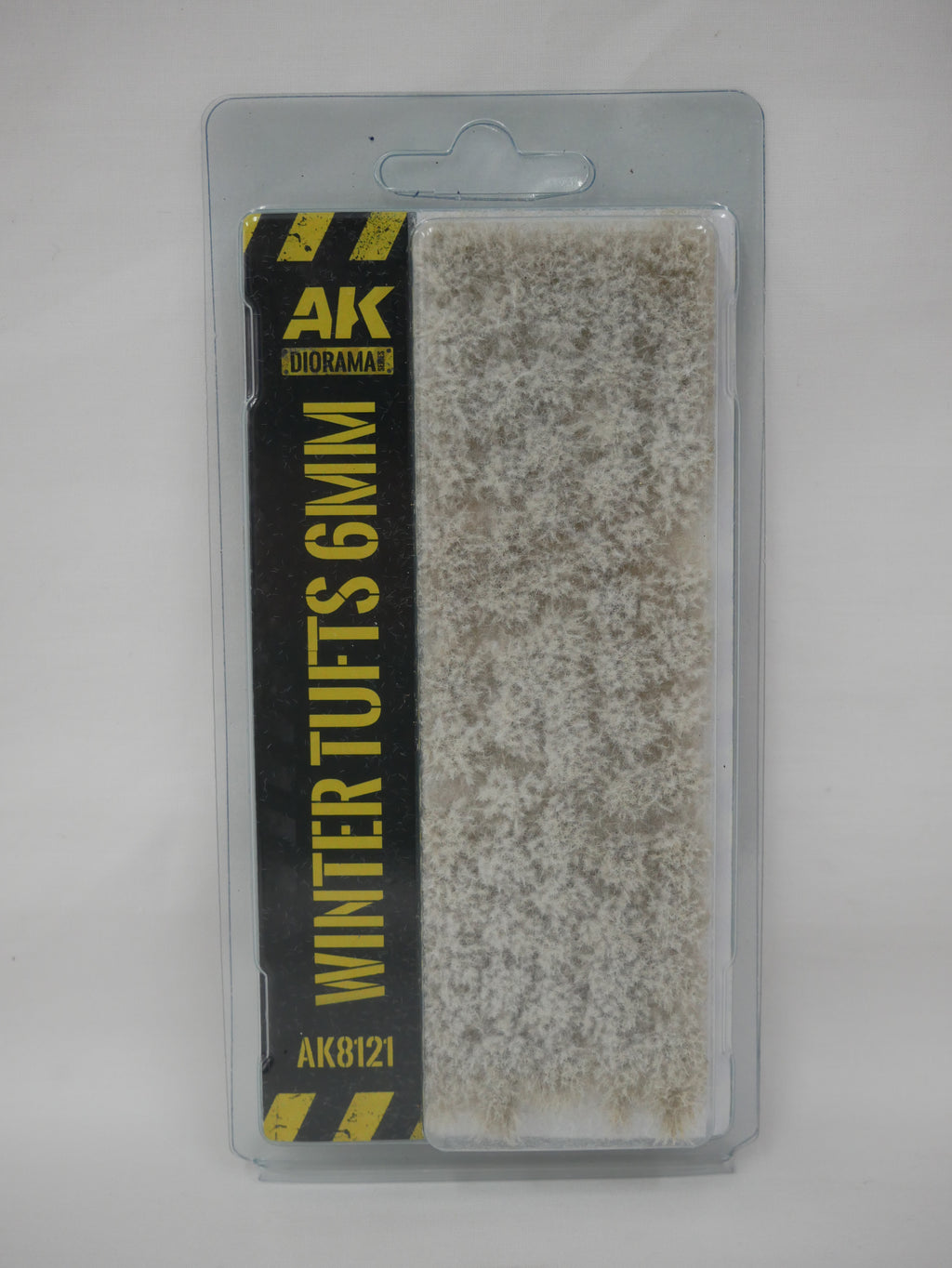 AK Interactive Diorama Series Winter 6mm Tufts For Wargaming Mini Bases - AK8121