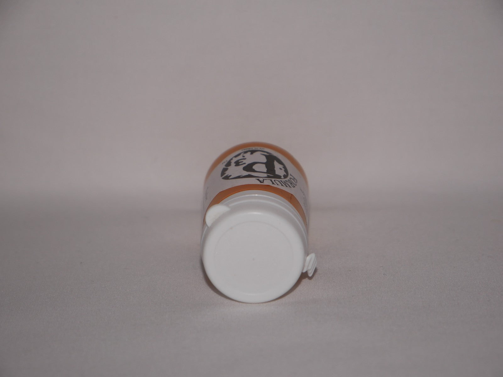 Formula P3 Acrylic Paint Range Ember Orange (18ml) Flip Top Bottle - PIP 93023