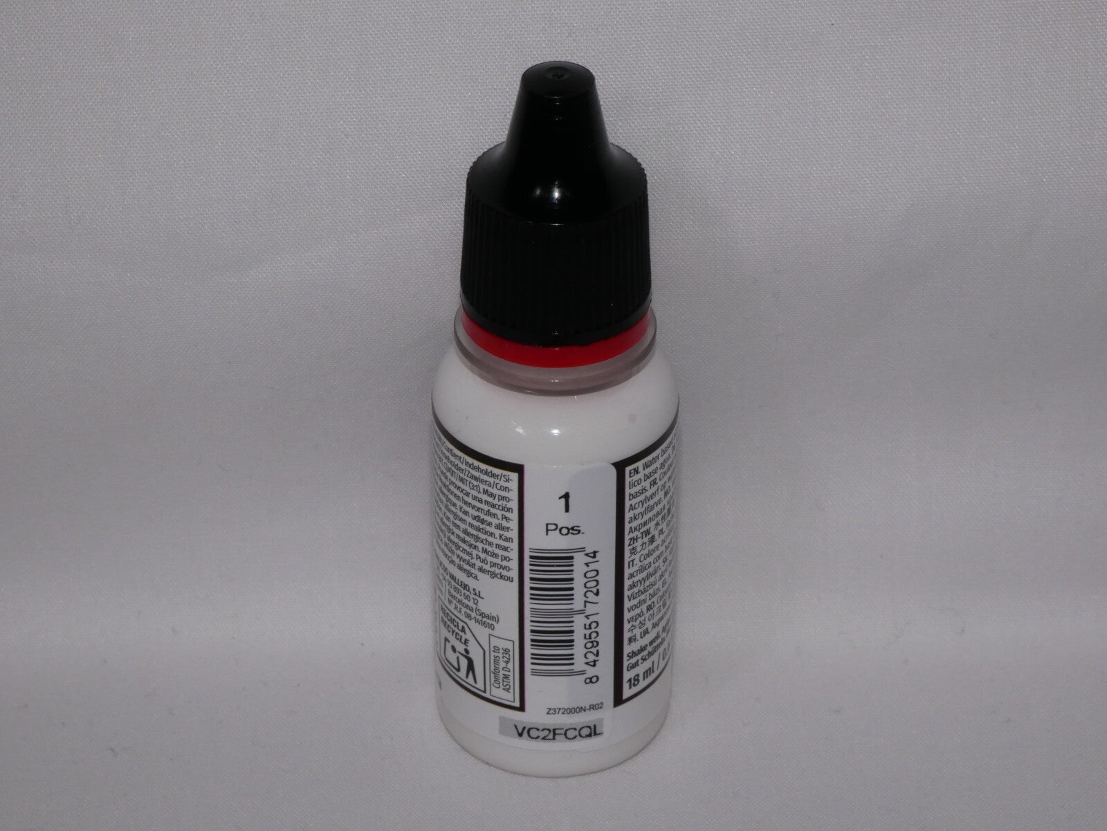 Vallejo Game Color Acrylic Range Dead White 18ml/0.6 fl oz Dropper Bottle 72.001