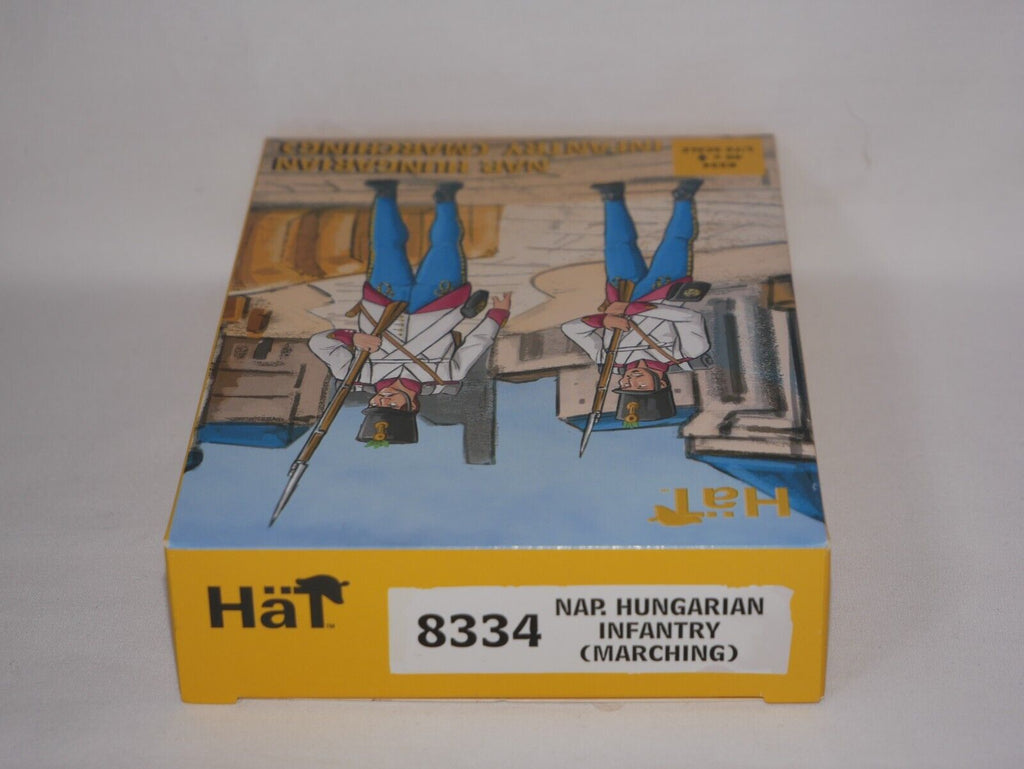 Hat Industrie 1:72 Scale Napoleonic Hungarian Infantry (Marching) Models - 8334