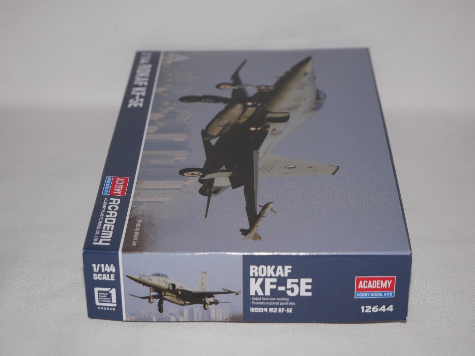 Academy Plastic Model Kits 1:144 Scale ROKAF KF-5E Tiger II Fighter Jet - 12644