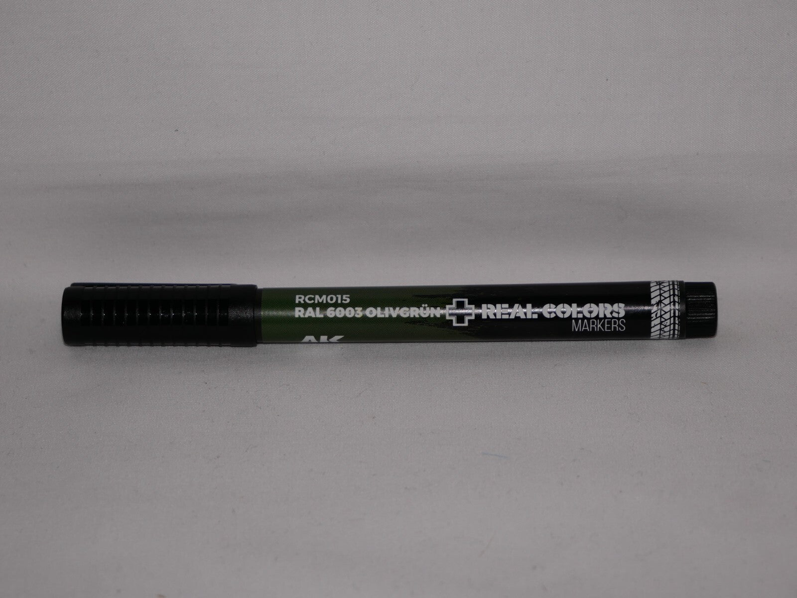 AK Interactive Real Colors Acrylic Fast Dry Marker Pens RAL 6003 Olivgrün RCM015