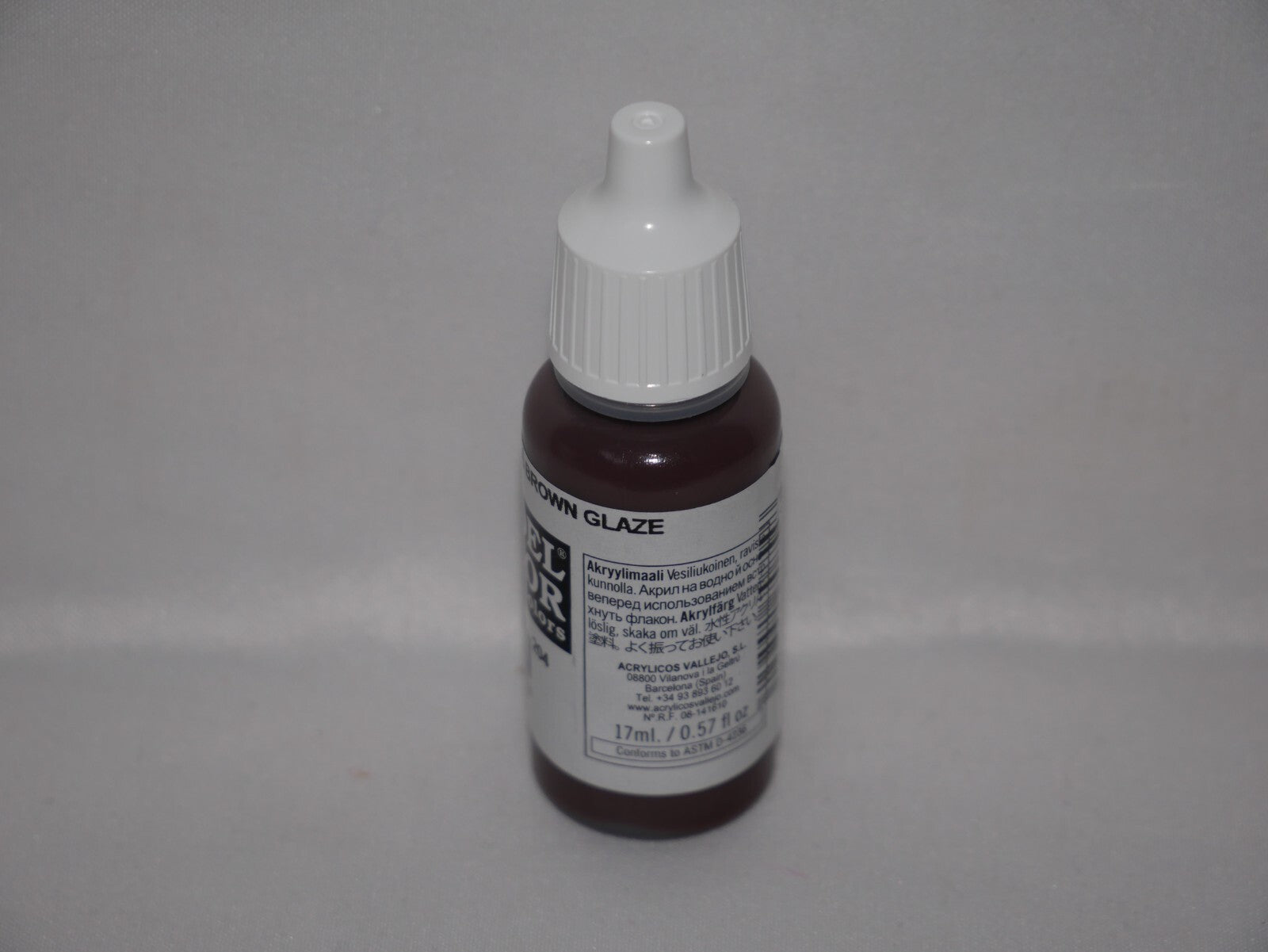 Vallejo Model Color Brown Glaze Acrylic 17ml/0.57 fl oz Dropper Bottle - 70.854