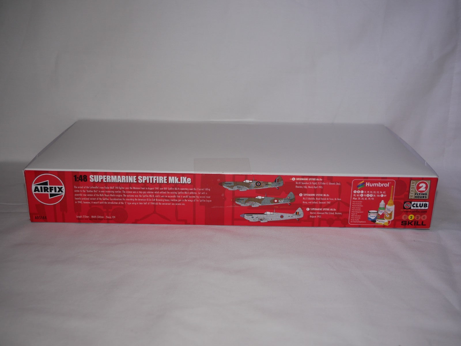 Airfix 1:48 Scale WWII Supermarine Spitfire Mk.IXe Model Skill Level 2 - A05144