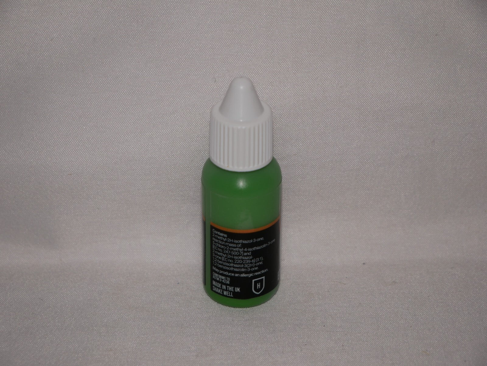Duncan Rhodes Painting Academy 'Two Thin Coats' Ethereal Green 15ml Bottle 10015