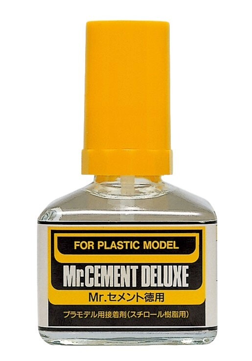 Mr Hobby Mr Cement Deluxe (Brush On Type) For Plastic Kits 40ml Bottle - MC-127