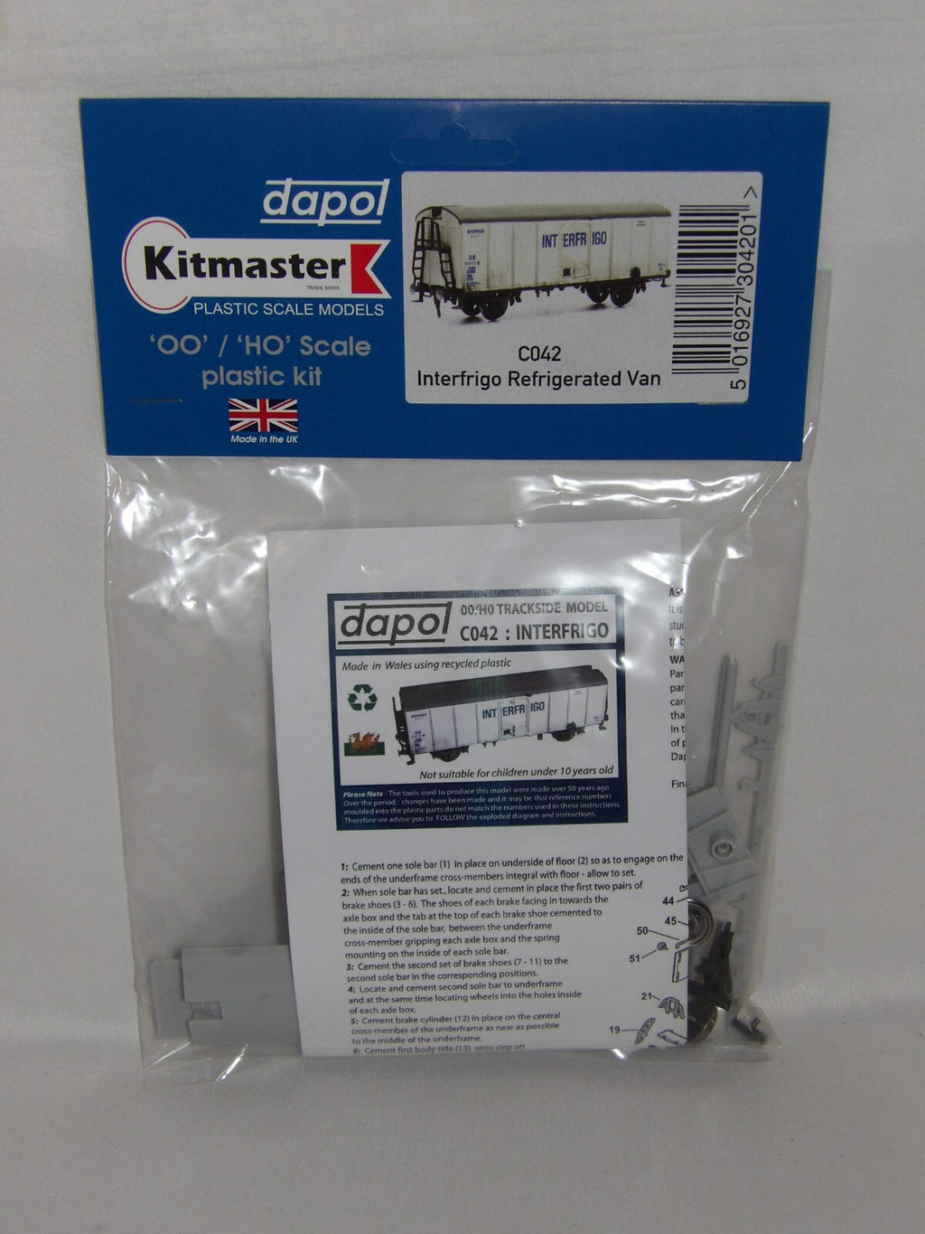 Dapol Kitmaster "OO/HO" Interfrigo Refrigerated Van Wagon C042
