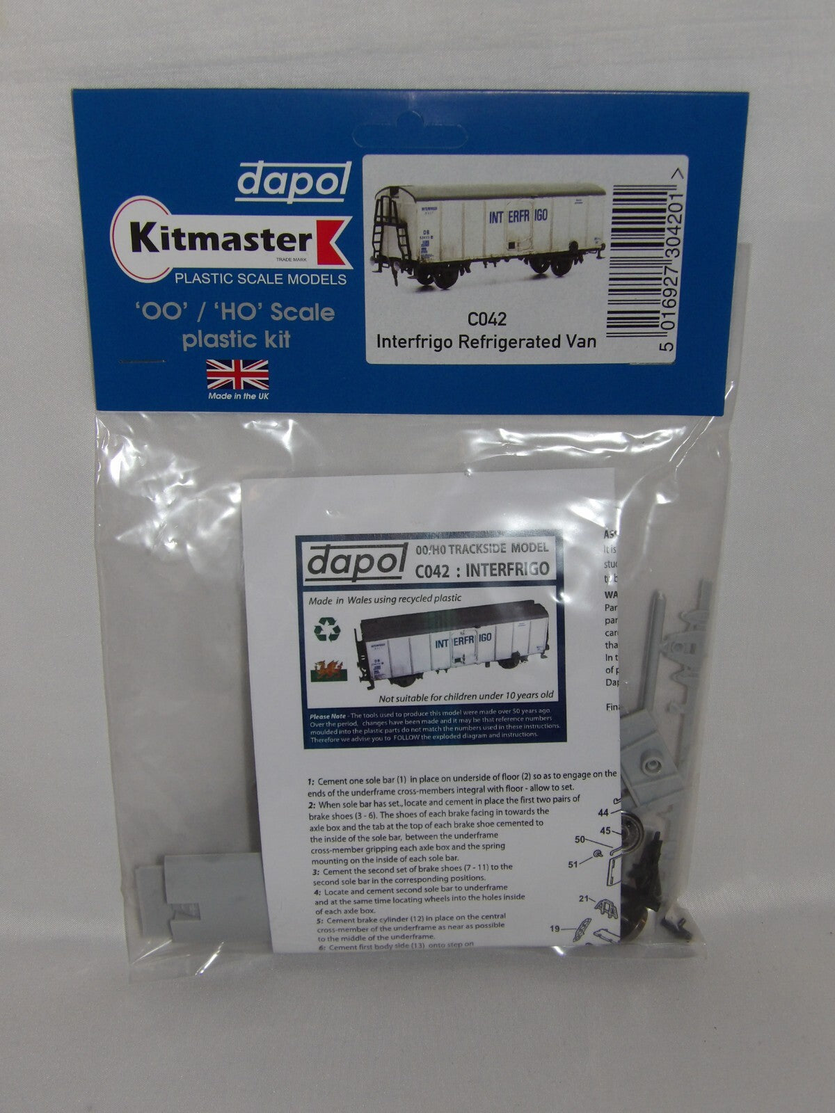 Dapol Kitmaster "OO/HO" Interfrigo Refrigerated Van Wagon C042