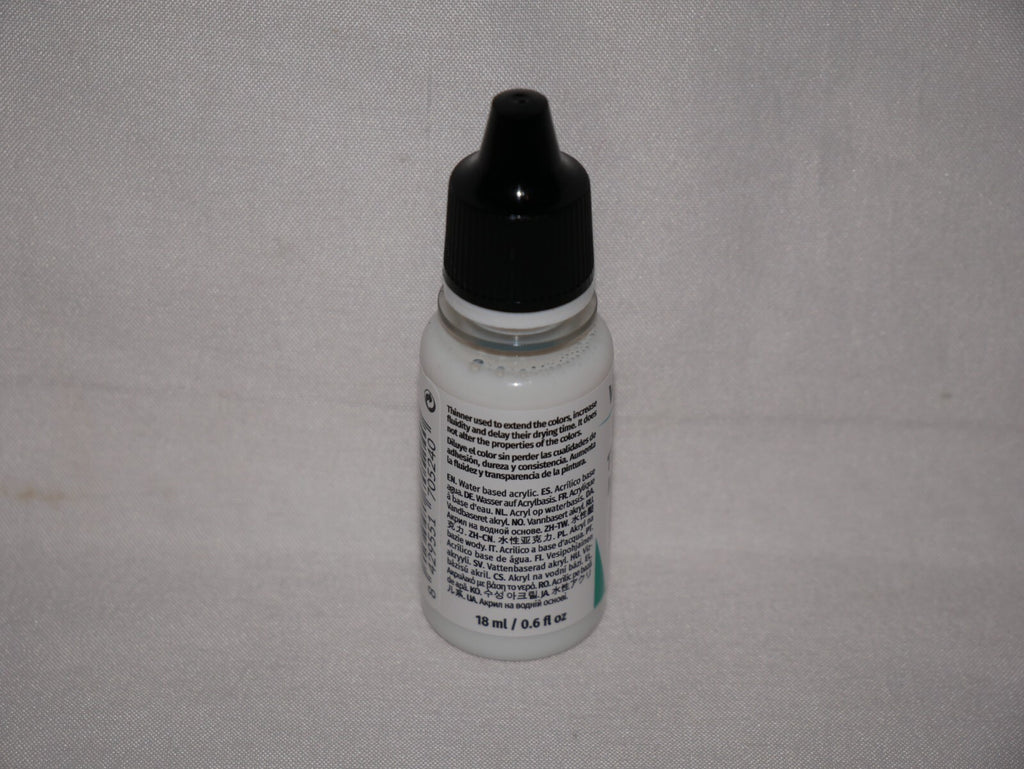 Vallejo Auxiliary Products Thinner Medium 18ml/0.60 fl oz Dropper Bottle 70.524