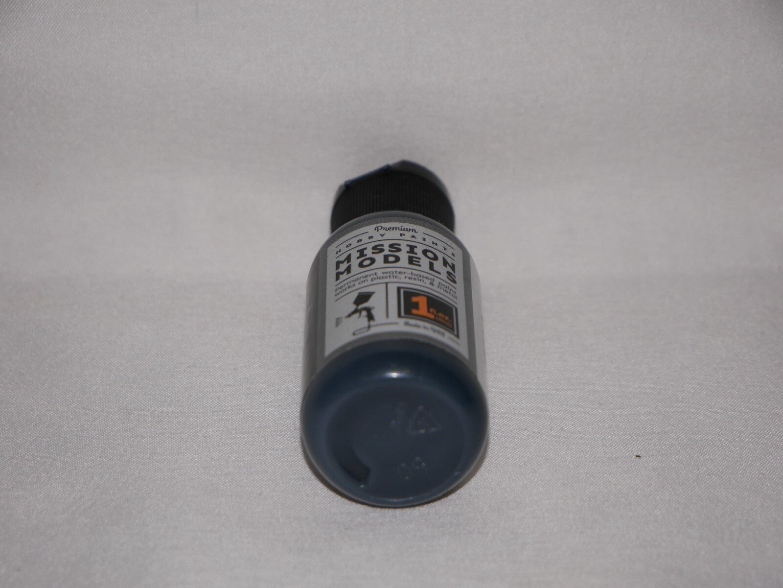 Mission Models Premium Hobby Paints Black 30ml / 1 fl oz Bottle (MMP - 047)