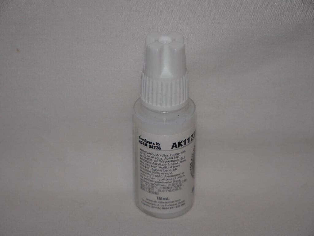 AK Interactive Auxiliary Products Range Glaze Medium 17ml Dropper Bottle AK11233