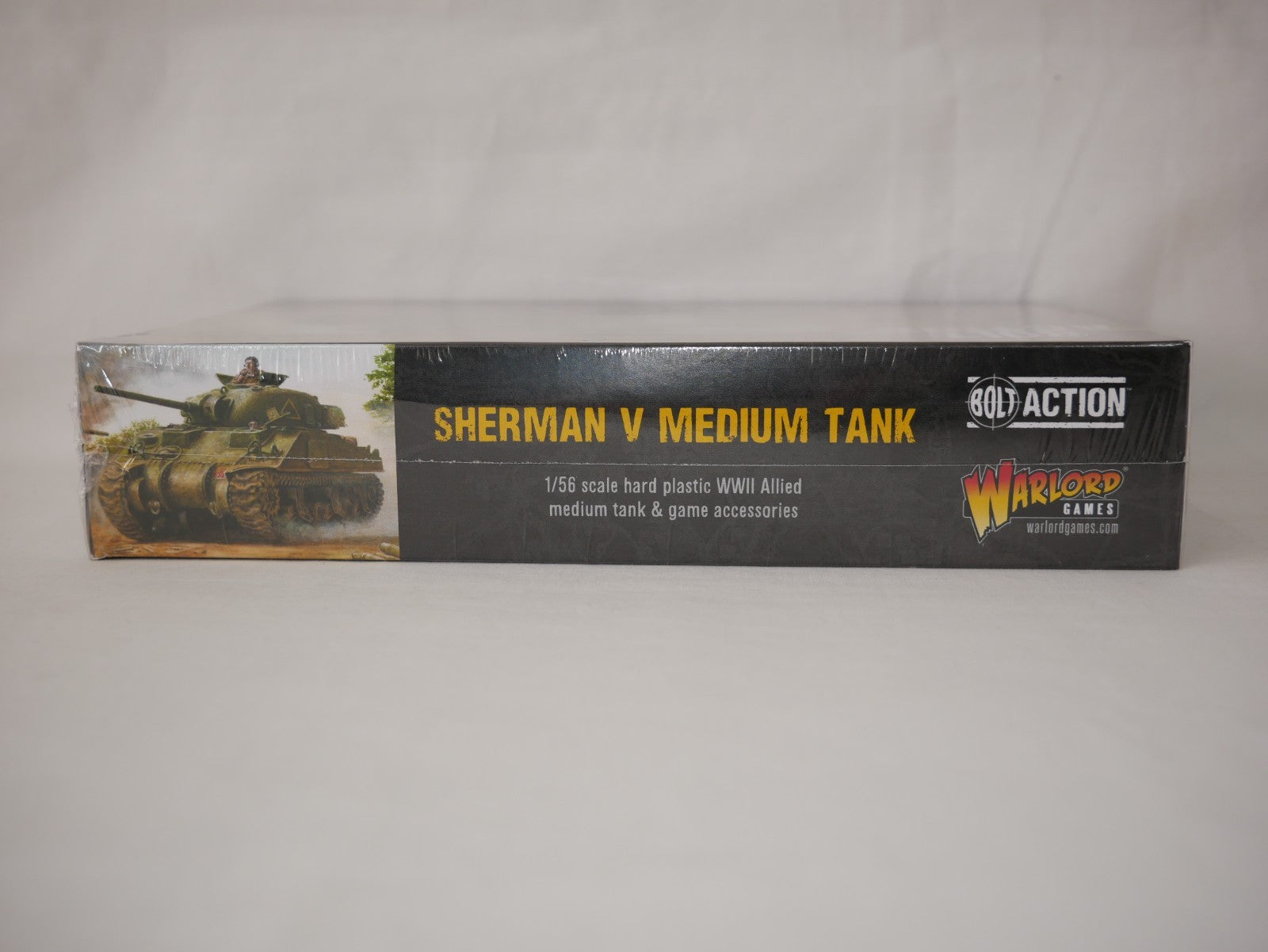 Warlord Games Bolt Action 1:56 WWII USA Sherman V (M4A4) Medium Tank - 402011004