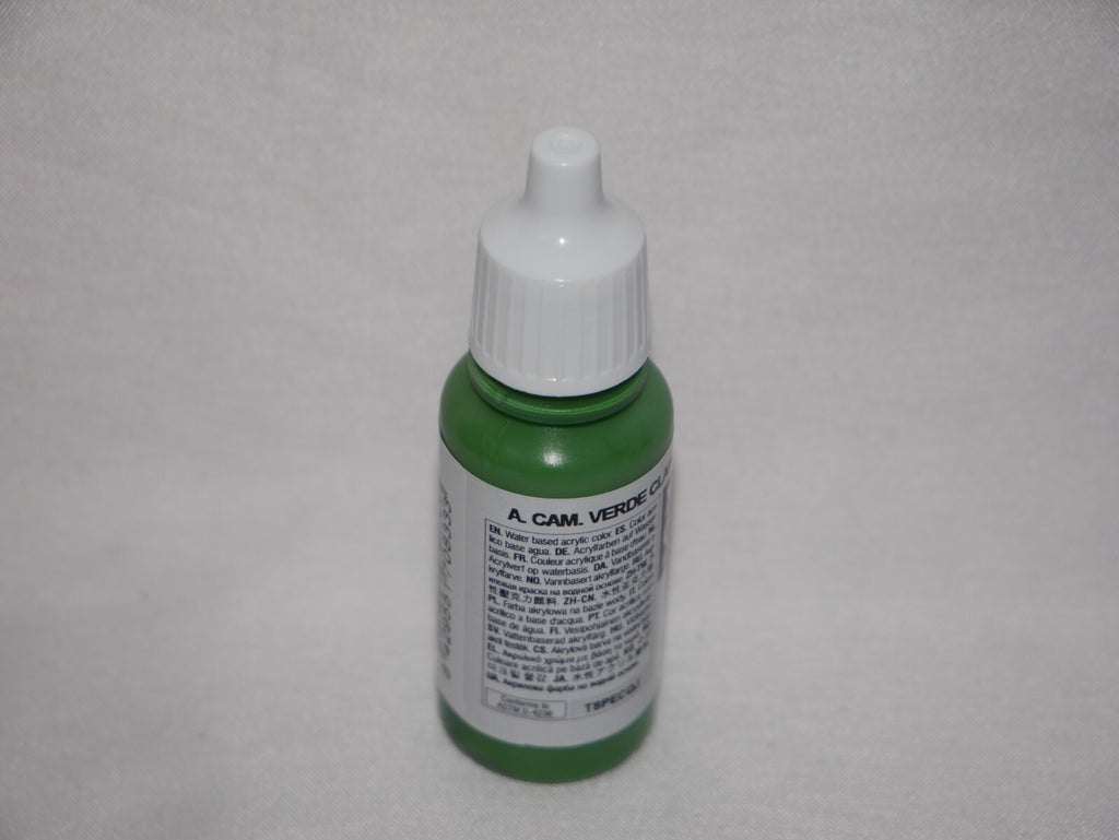 Vallejo Model Color German Camouflage Bright Green Acrylic 17ml Dropper - 70.833