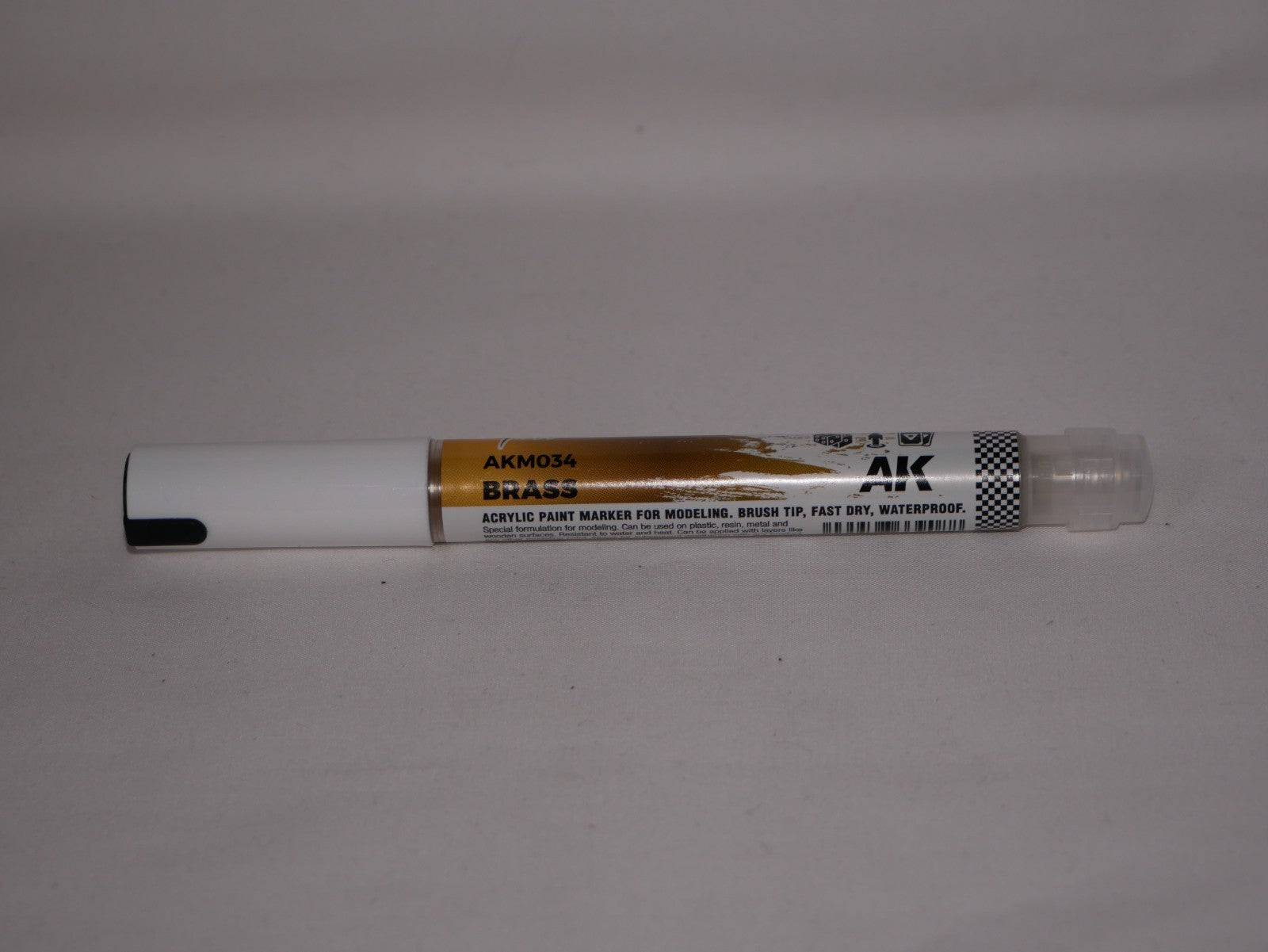 AK Interactive Acrylic Paint Playmarkers For Model Tabletop Games Brass - AKM034