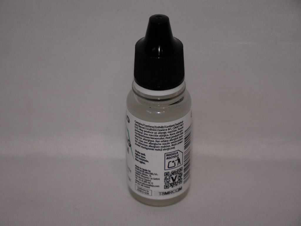 Vallejo Auxiliary Products Chipping Medium 18ml/0.60 fl oz Dropper Bottle 73.214