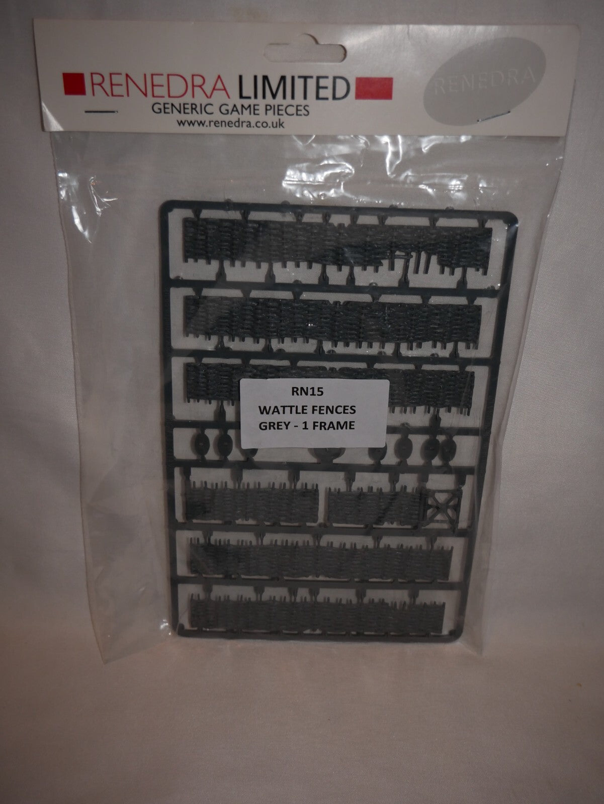 Renedra Ltd Generic Scenery & Bases 1/56 Scale Wattle Fences Grey 1 Frame - RN15