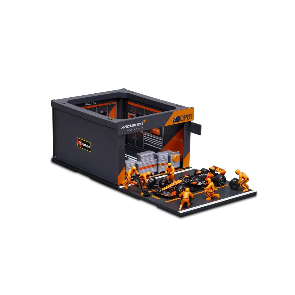 Burago 1:43 Scale McLaren MCL38 Miami GP 2024 O.Piastri Pit Pass Diorma Playset - #18-38451P