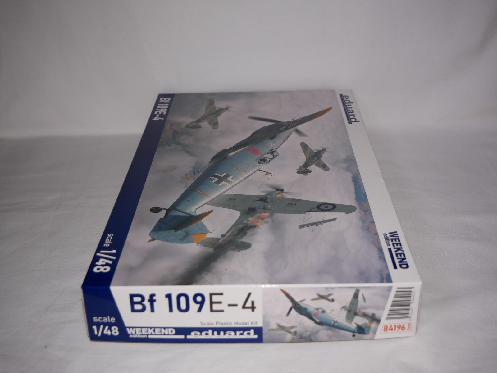 Eduard 1:48 Scale WWII Messerschmitt Bf 109E-4 Weekend Edition Model Kit - 84196