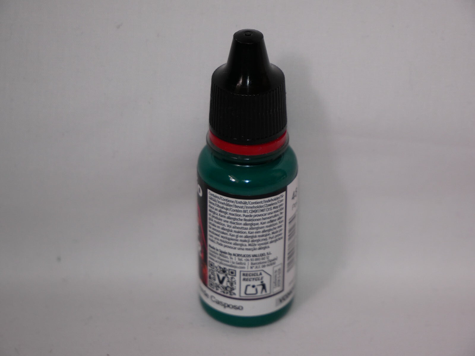 Vallejo Game Color Acrylics Scurvy Green 18ml/0.6 fl oz Dropper Bottle - 72.027