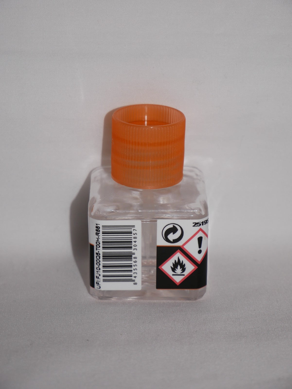 AK Interactive Ultra High Quality Extra Thin Cement 40ml Glass Bottle - AK12002