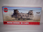 Airfix 1:72 Scale Boeing Chinook HC.1 (Late) Helicopter Kit Skill Level 3 A06024