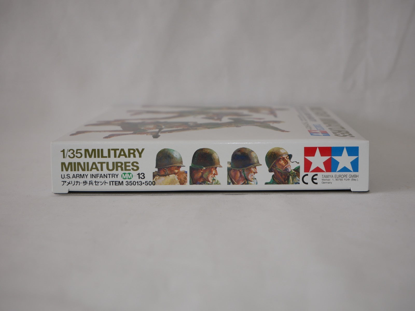 Tamiya Military Miniatures 1:35 Scale WWII US Army Infantry Plastic Kit - 35013