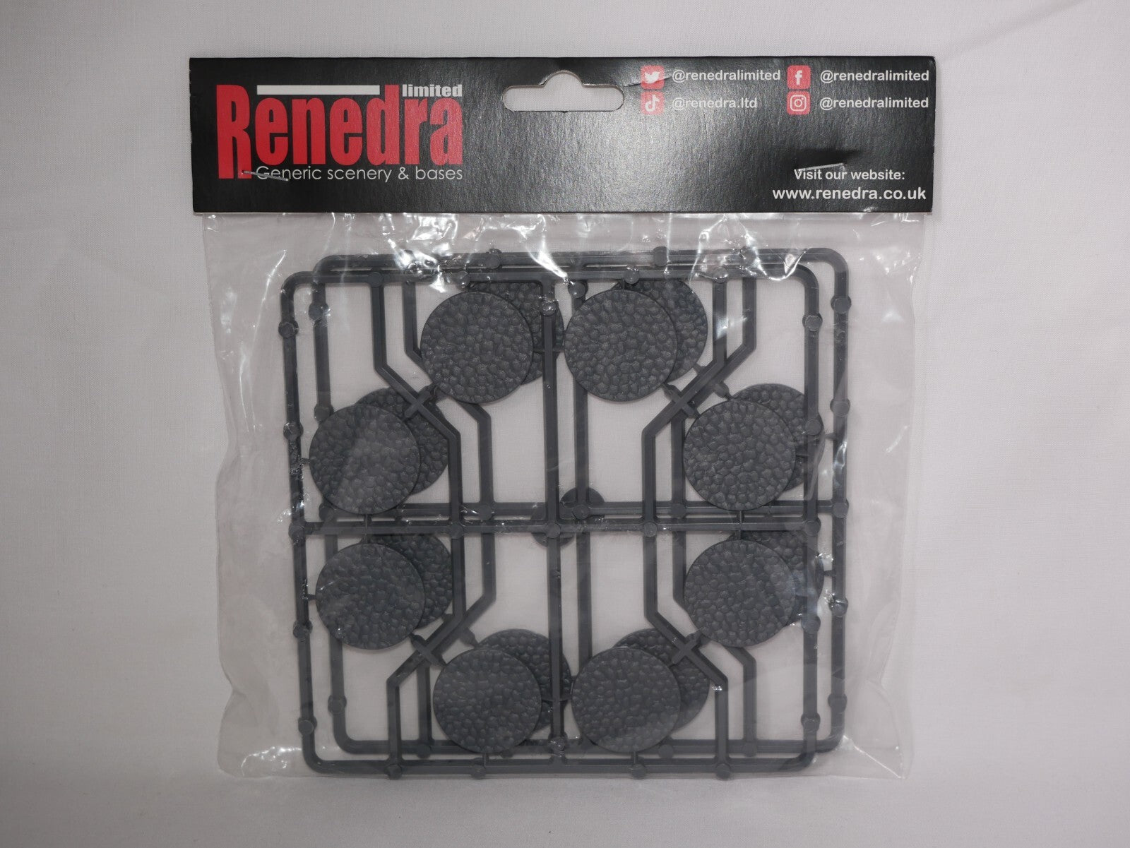 Renedra Ltd Generic Scenery & Bases 30mm Diameter Cobblestone Bases 16 Per Pack