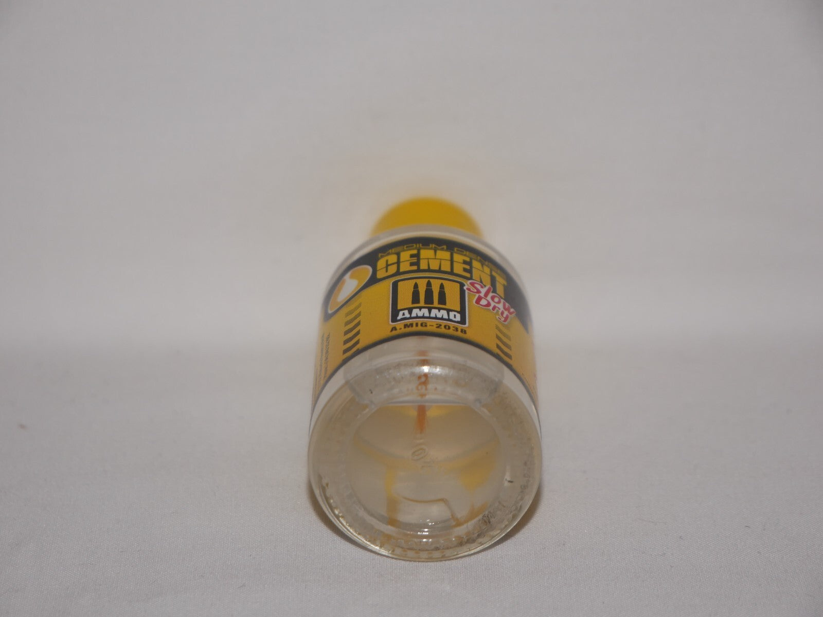 Ammo By Mig Jimenez High-Strength Medium Dense Poly Cement 30ml Jar - A.MIG-2038