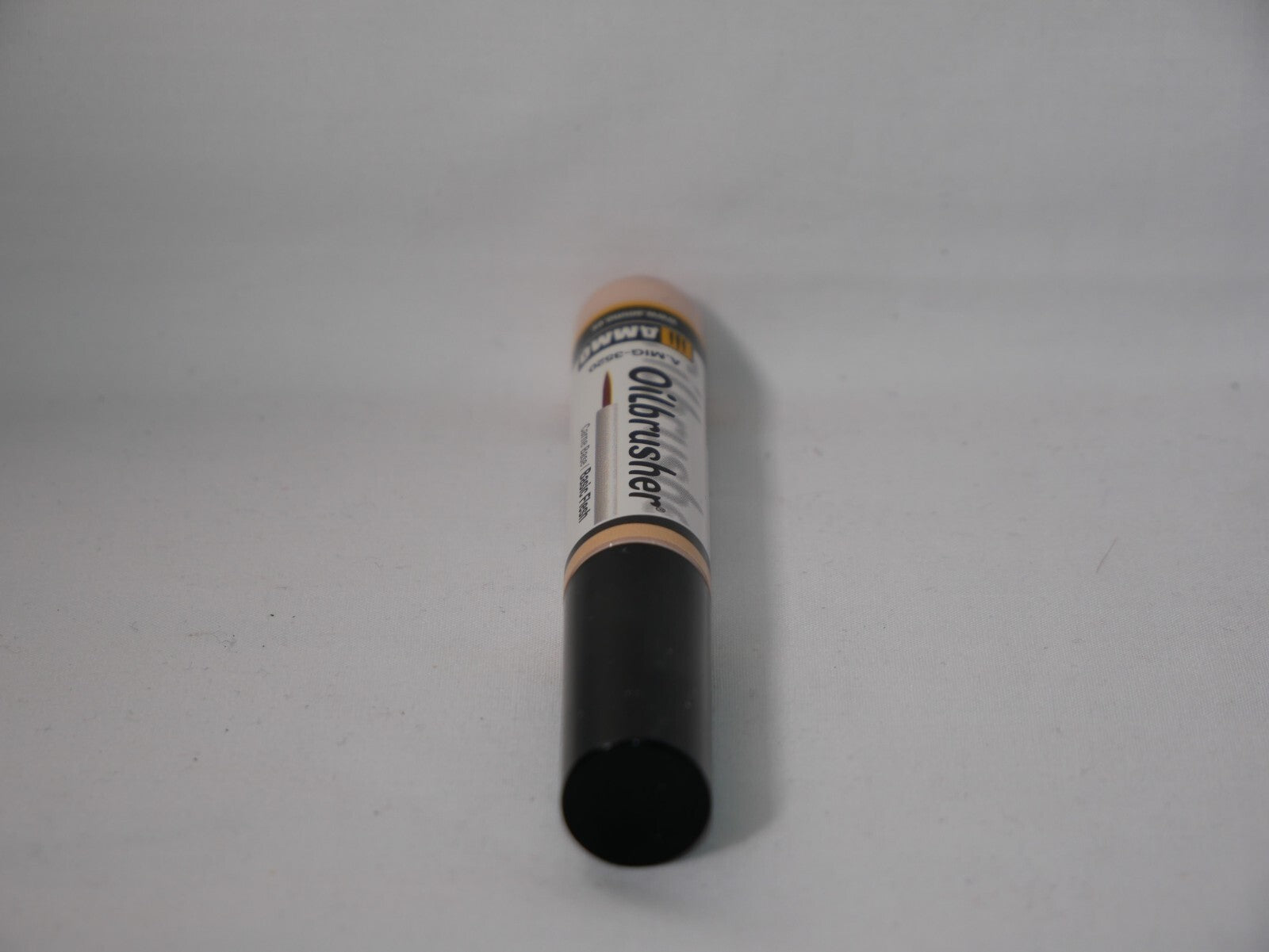 Ammo By Mig Jimenez Basic Flesh Oilbrusher With Fine Brush Applicator A.MIG-3520