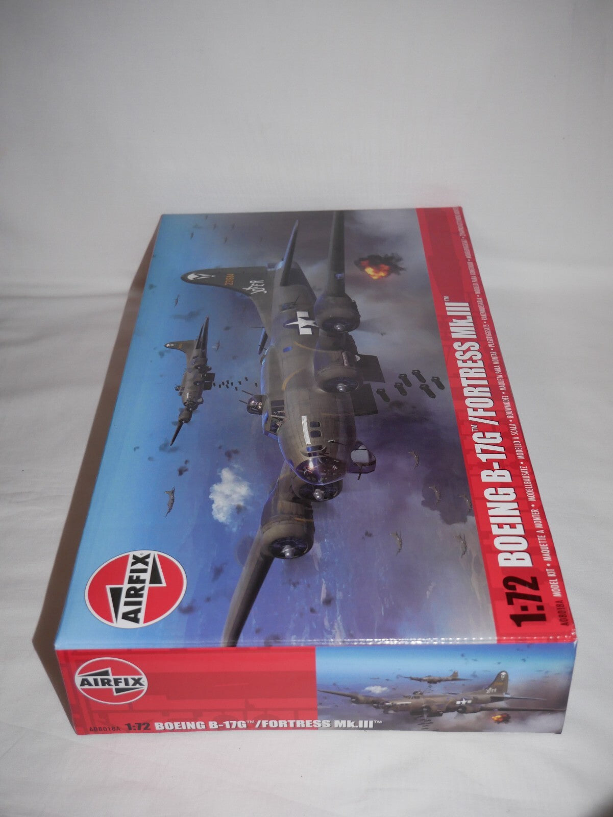Airfix 1:72 Scale Boeing B-17G Flying Fortress Mk.II Kit Skill Level 3 - A08018A