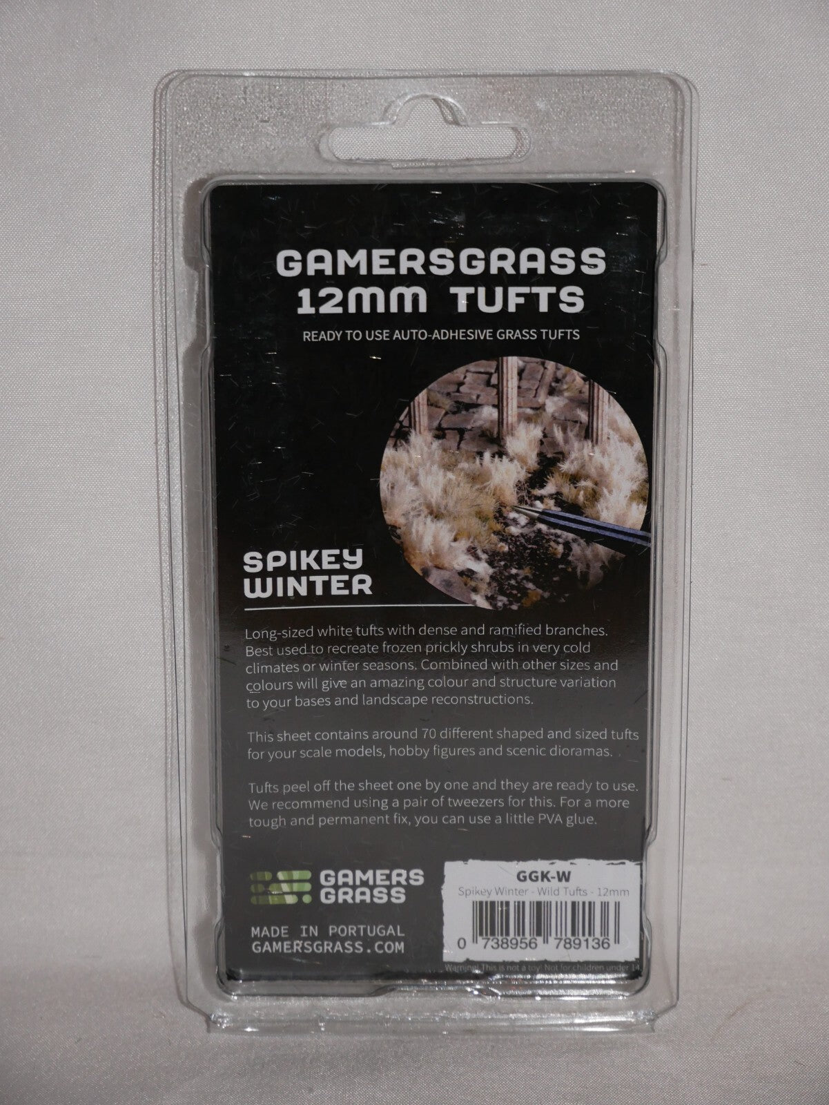 Gamers Grass Wild Spikey Winter 12mm Tufts For Wargaming Bases 70 Per Pack GGK-W
