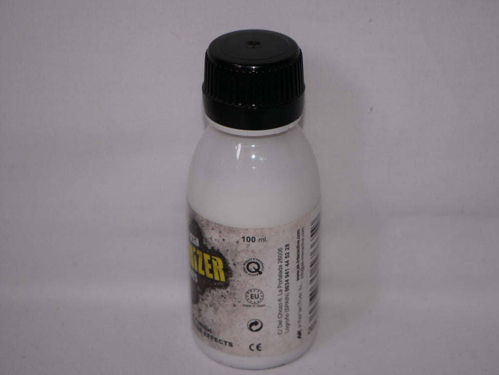 AK Interactive Acrylic Resin Texturizer To Fix Pigments 100ml Bottle - AK665
