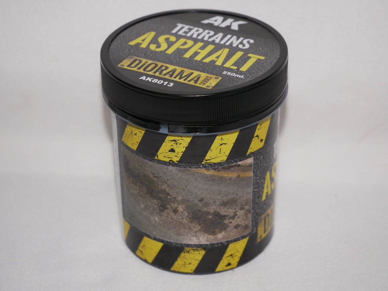 AK Interactive Diorama Terrains Scale Asphalt texture Acrylic 250ml Tub - AK8013