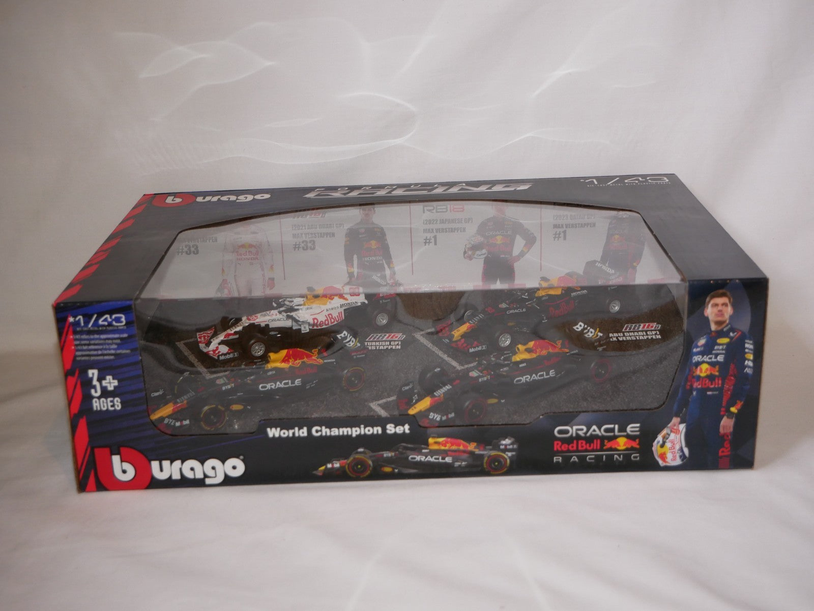 Burago 1:43 Oracle Redbull Racing Max Verstappen Champion 4 Car Set - #18-38092