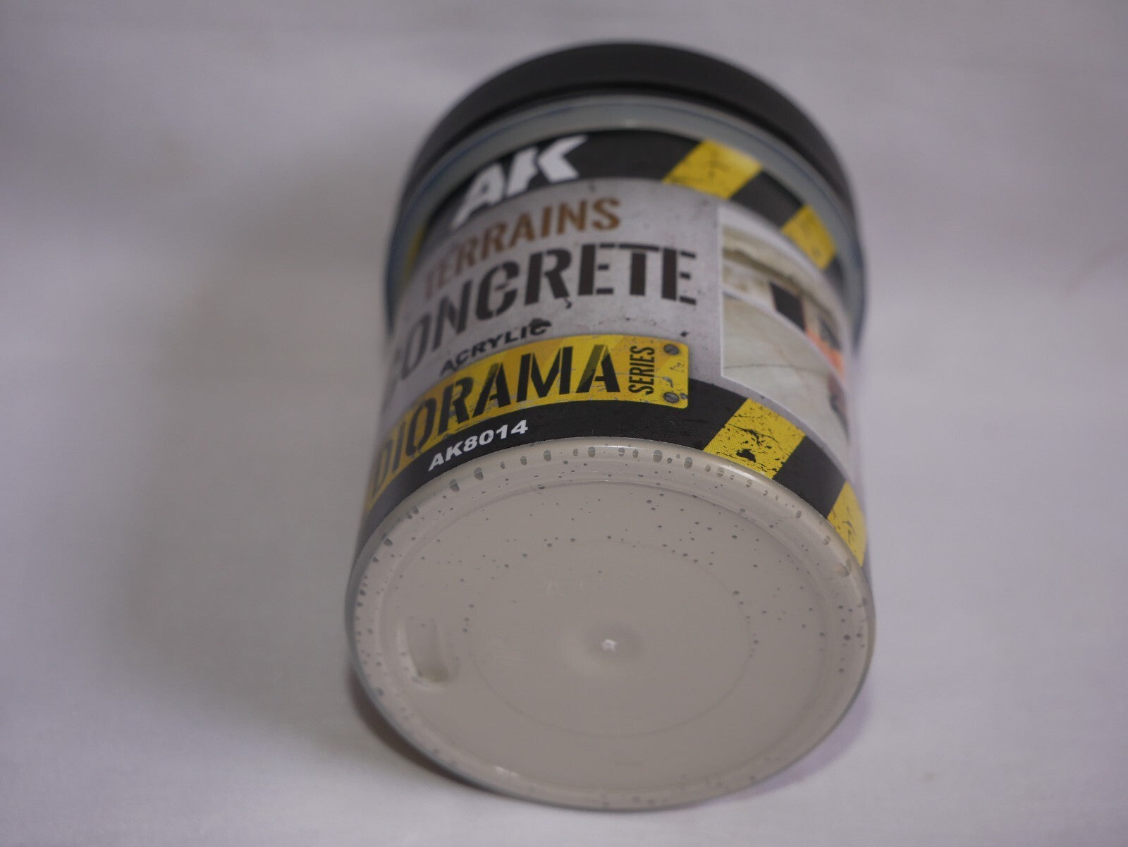 AK Interactive Diorama Terrains Scale Concrete Texture Acrylic 250ml Tub  AK8014