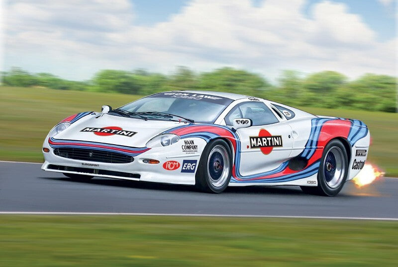 Italeri 1:24 Scale Jaguar XJ 220 Racing Model Replica Kit Skill Level 2 - 3669