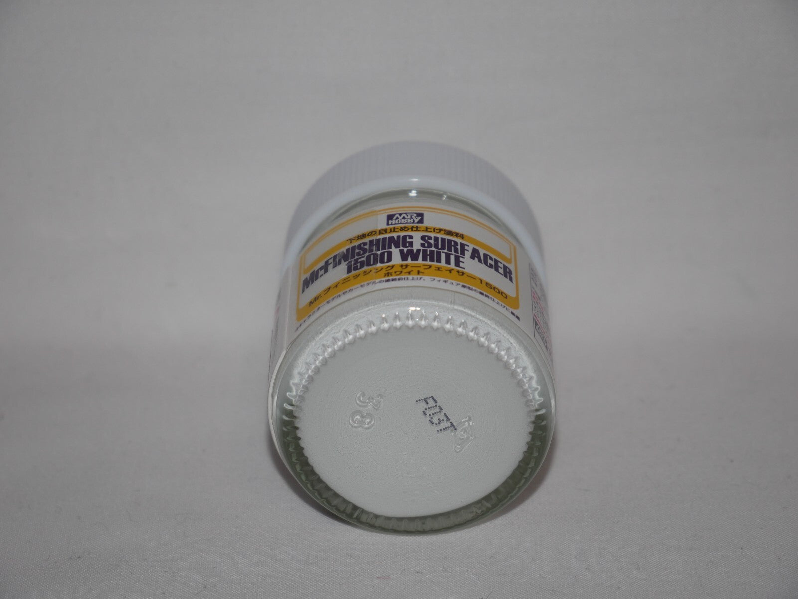Mr Hobby Mr Finishing Surfacer 1500 White Primer 40ml Glass Bottle - SF-291