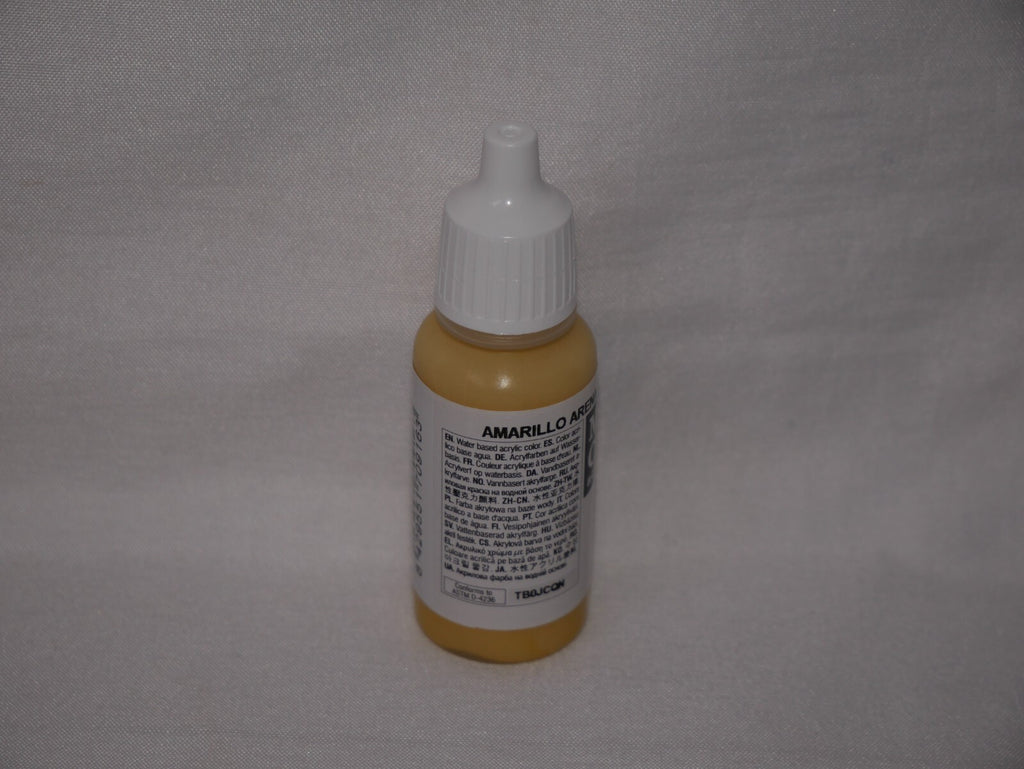 Vallejo Model Color Sand Yellow Acrylic 17ml/0.57 fl oz Dropper Bottle - 70.916