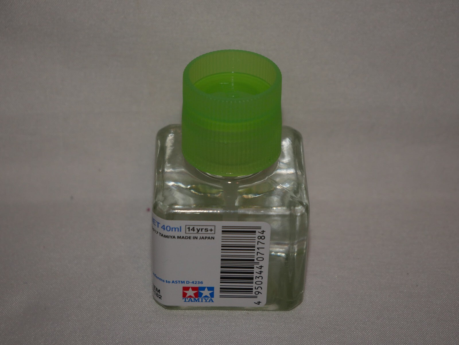 Tamiya Extra Thin Quick Setting Polystyrene Cement 40ml Glass Jar - 87182