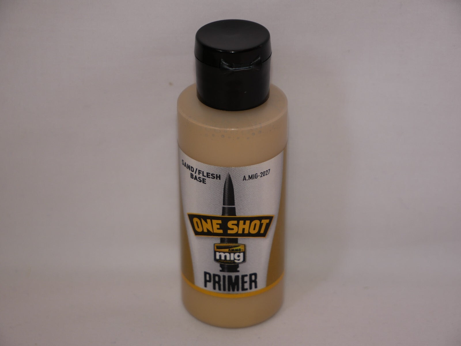Ammo By Mig Jimenez One Shot Sand/Flesh Self Level Sandable Primer - A.MIG-2027