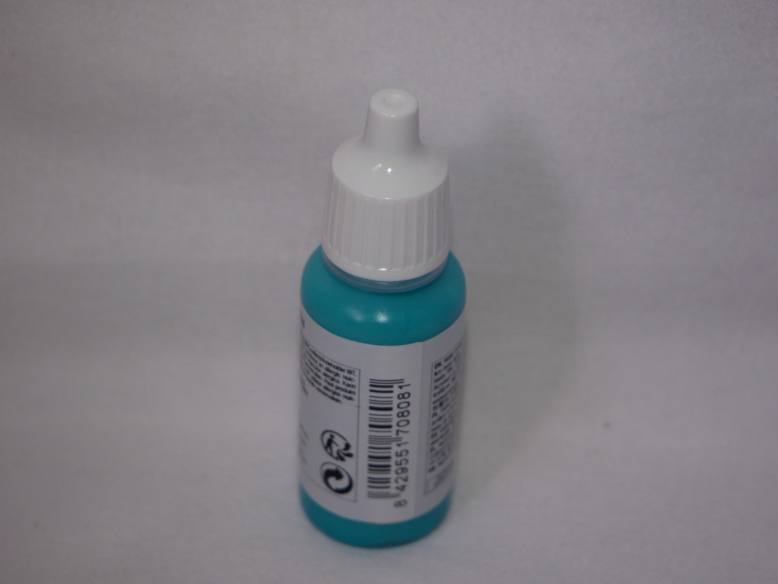 Vallejo Model Color Blue Green Acrylic 17ml/0.57 fl oz Dropper Bottle - 70.808