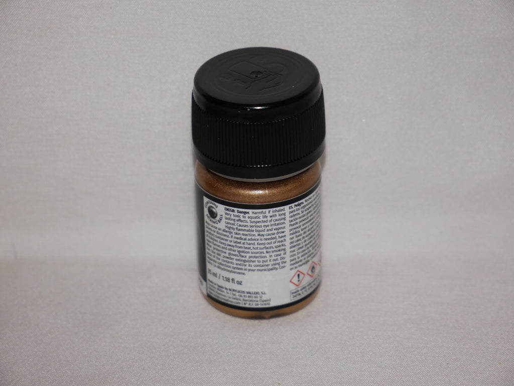 Vallejo Liquid Metal Old Gold Metallic Alcohol Based 35ml / 1.15 fl oz - 70.792