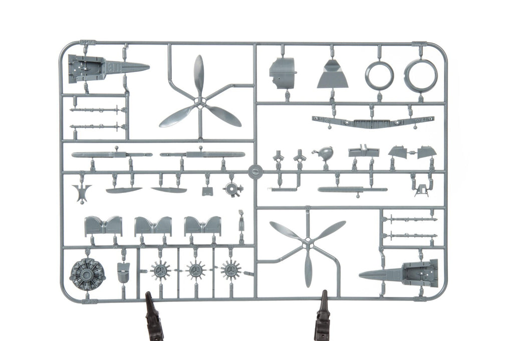 Eduard 1:48 Scale Plastic Kits Focke-Wulf Fw 190A-2 ProfiPACK Edition - 82146