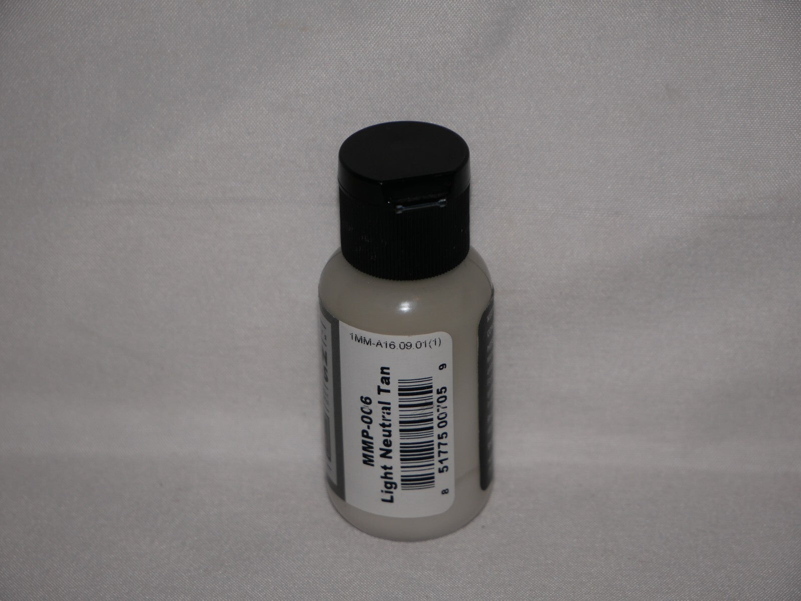 Mission Models Premium Hobby Paints Light Neutral Tan 30ml Bottle (MMP - 006)