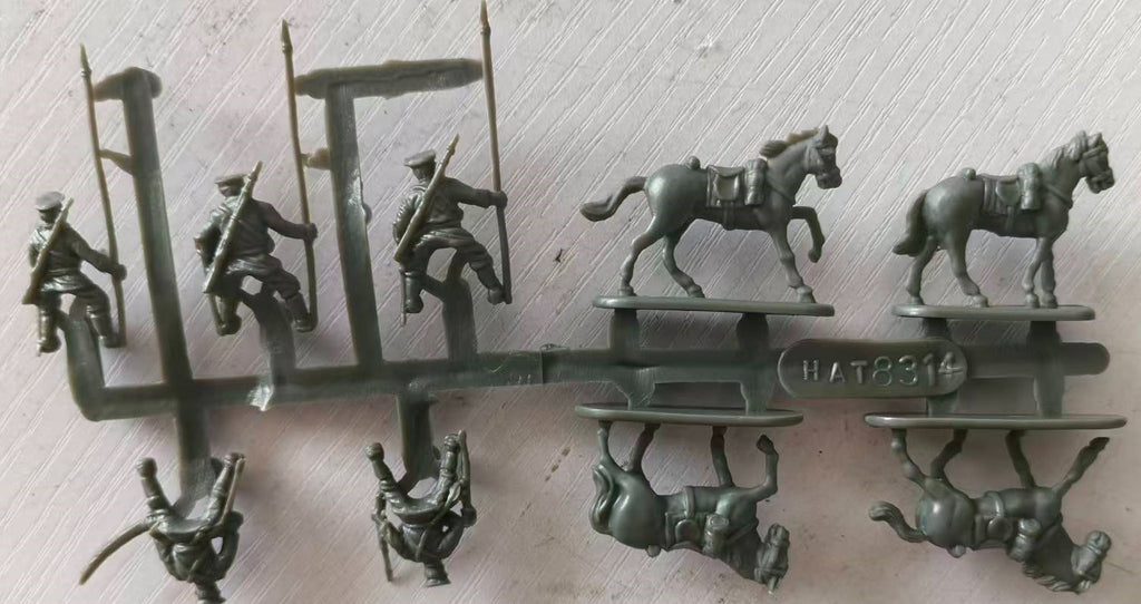 Hat Industrie 1:72 Scale World War 1 (WW1) Russian Cavalry Plastic Models - 8314
