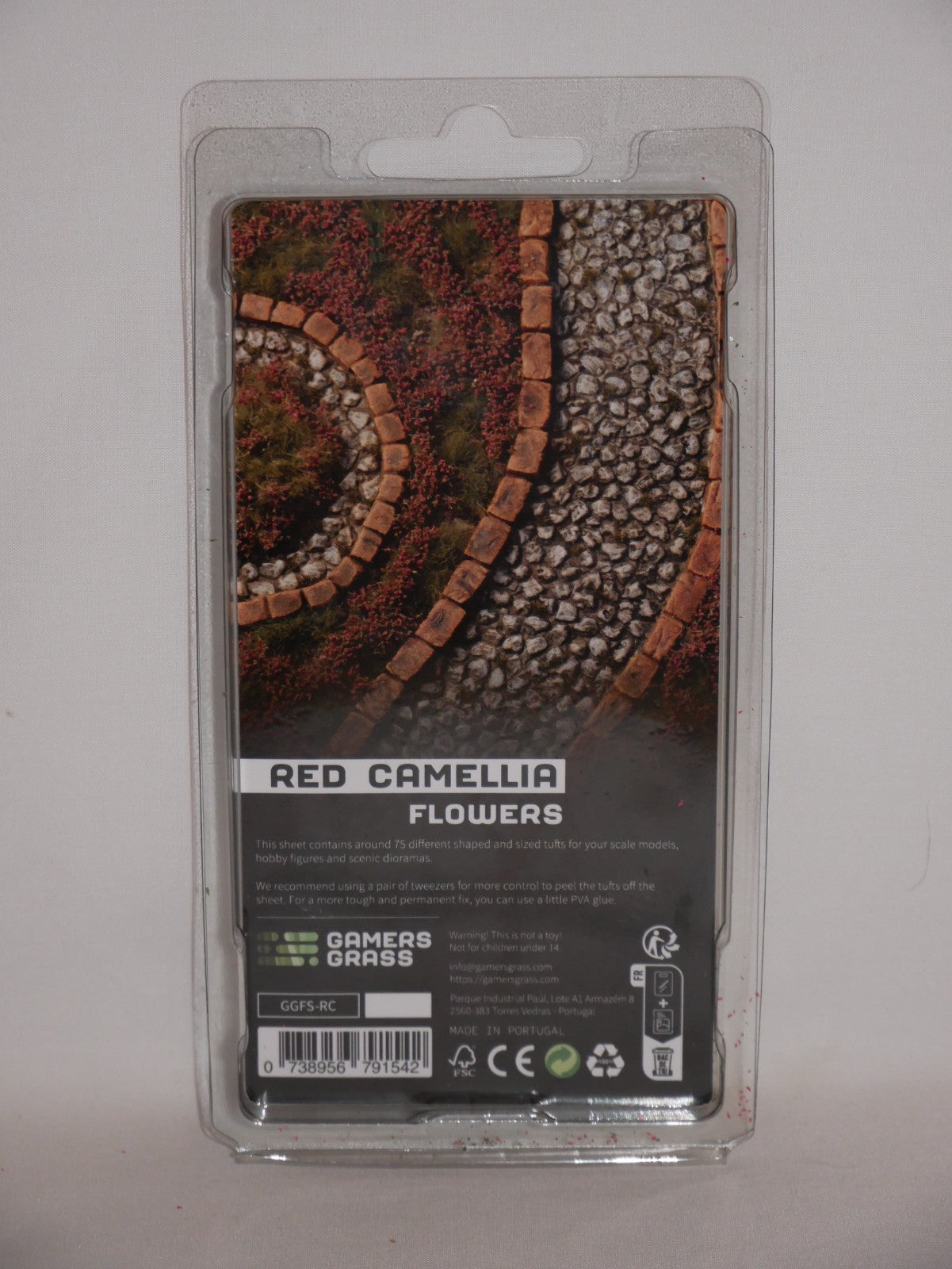 Gamers Grass Red Camellia Flowers Grass Tufts For Bases 75x Per Pack - GGFS-RC