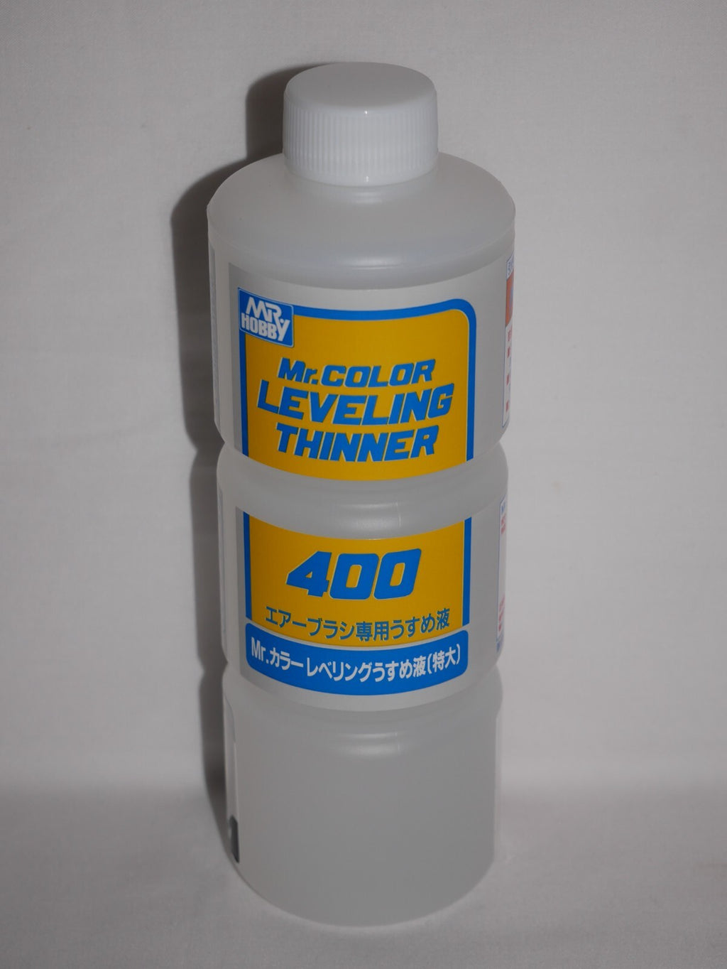 Mr Hobby Mr Color Levelling Airbrush Thinner 400 (400ml) Plastic Bottle - T-108