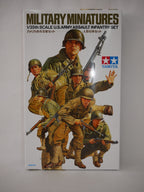 Tamiya Military Miniatures 1:35 Scale WWII US Army Assault Infantry Set - 35192