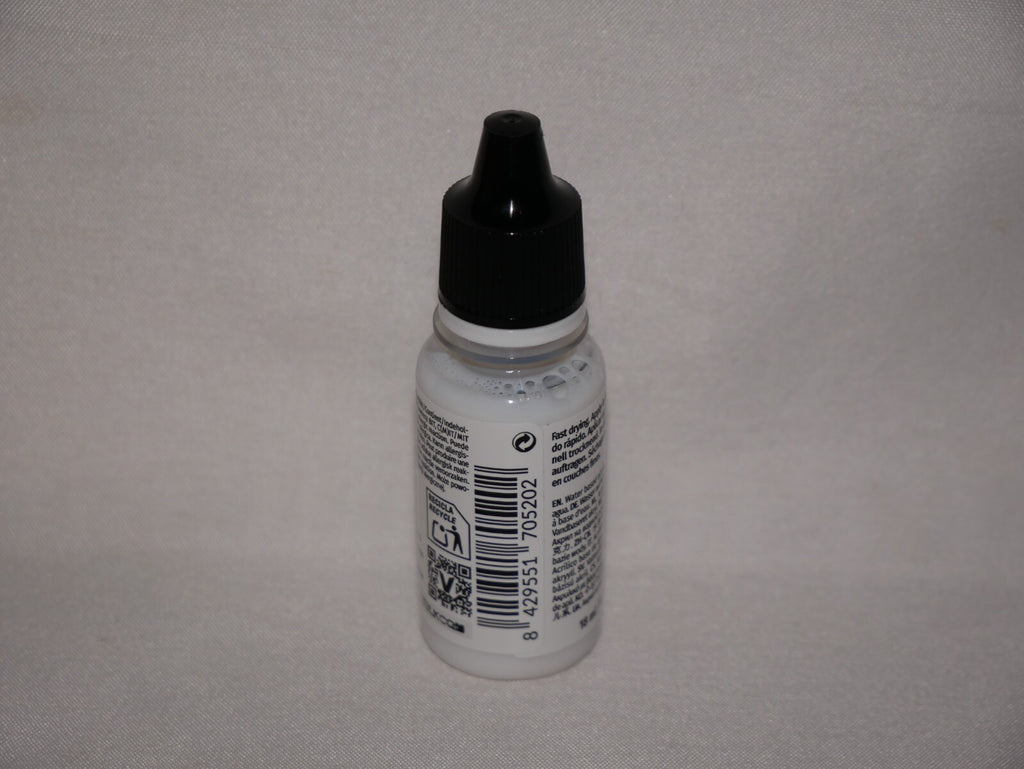 Vallejo Auxiliary Products Matt Varnish 18ml/0.60 fl oz Dropper Bottle - 70.520